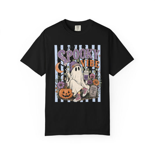 Just a Spooky Vibe Retro Ghost Shirt Cute Ghost Halloween Tee Spooky Vibes Sweatshirt Fall T-Shirt Women's Halloween Gift