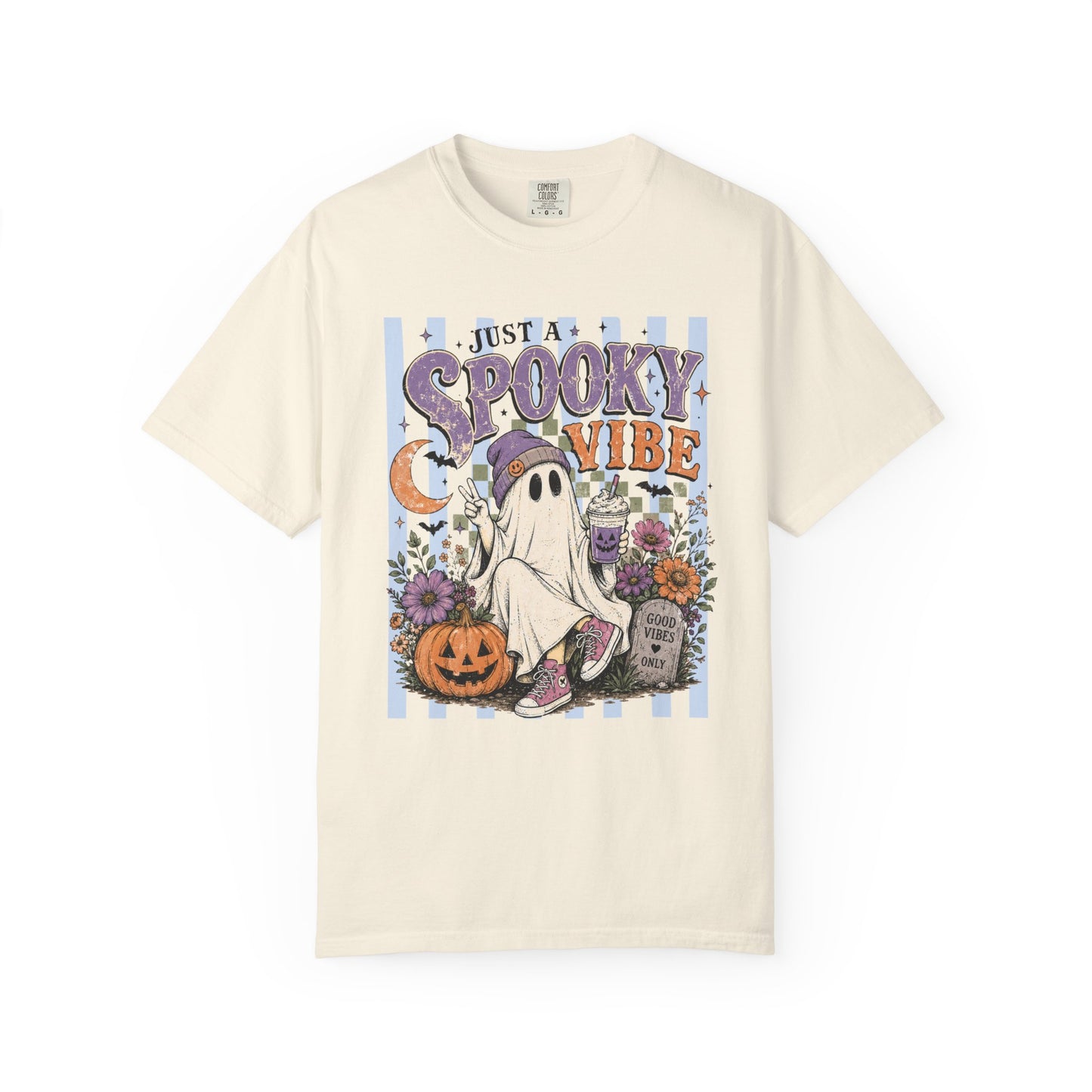 Just a Spooky Vibe Retro Ghost Shirt Cute Ghost Halloween Tee Spooky Vibes Sweatshirt Fall T-Shirt Women's Halloween Gift