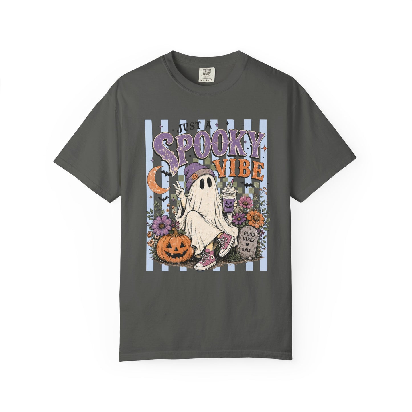 Just a Spooky Vibe Retro Ghost Shirt Cute Ghost Halloween Tee Spooky Vibes Sweatshirt Fall T-Shirt Women's Halloween Gift