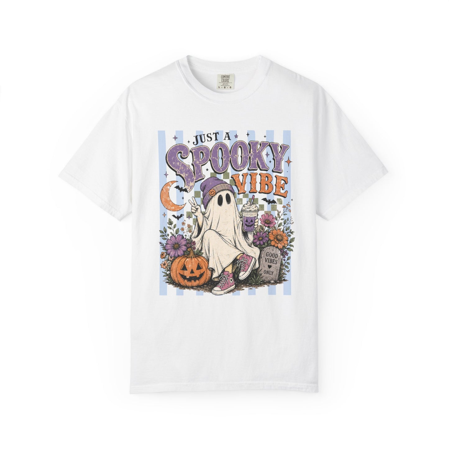 Just a Spooky Vibe Retro Ghost Shirt Cute Ghost Halloween Tee Spooky Vibes Sweatshirt Fall T-Shirt Women's Halloween Gift